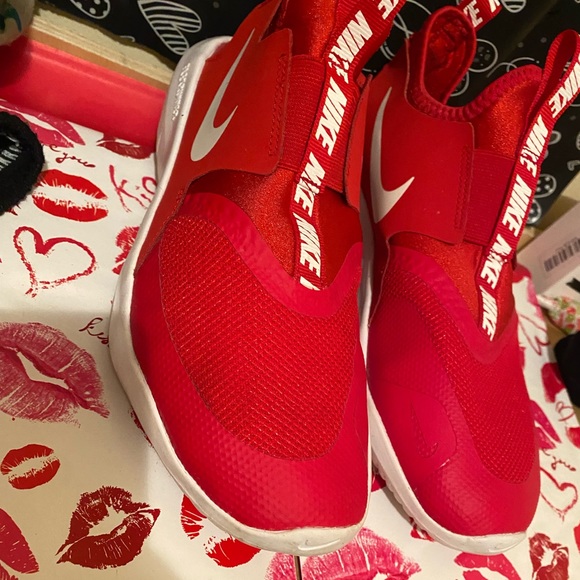 Red Nike Slip On Sneaker - Like New - Picture 3 of 12